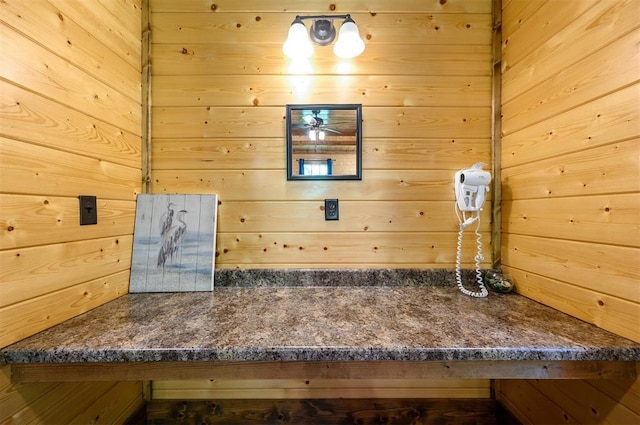 295 Orca Rd, Broken Bow, OK 74728 - detailed view of wood walls