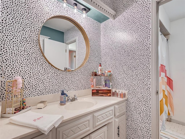 209 E Platt Dr, Yukon, OK 73099 - full bath with vanity