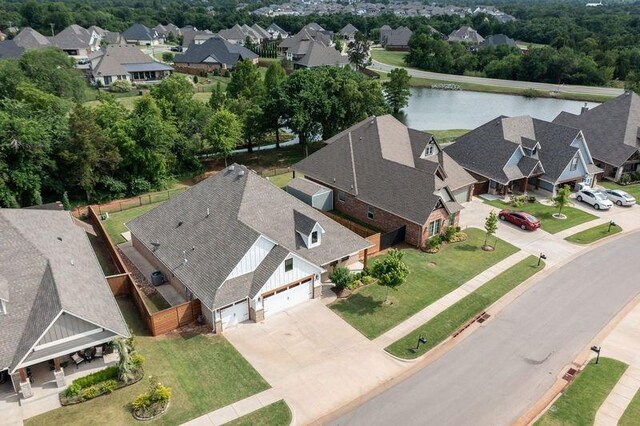 600 NW 186th St, Edmond, OK 73012 - aerial perspective of suburban area featuring a large body of water