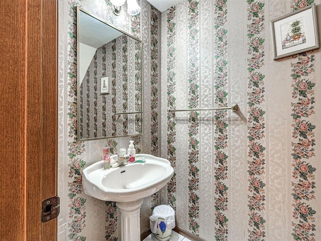 2616 Redvine Rd, Edmond, OK 73034 - view of bathroom