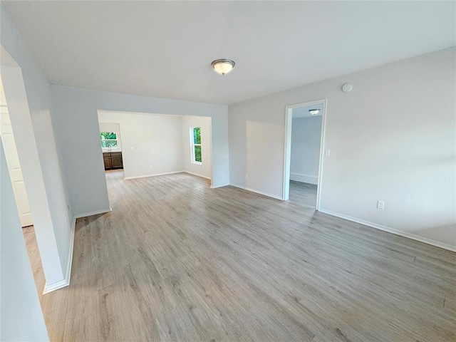 1226 S 1st St, Chickasha, OK 73018 - photo 7