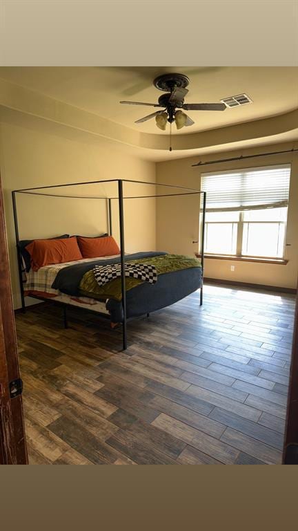 928 County St Unit 2932, Tuttle, OK 73089 - bedroom featuring wood finished floors and ceiling fan