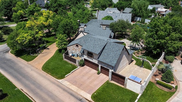 6638 Avondale Dr, Nichols Hills, OK 73116 - aerial view of property and surrounding area