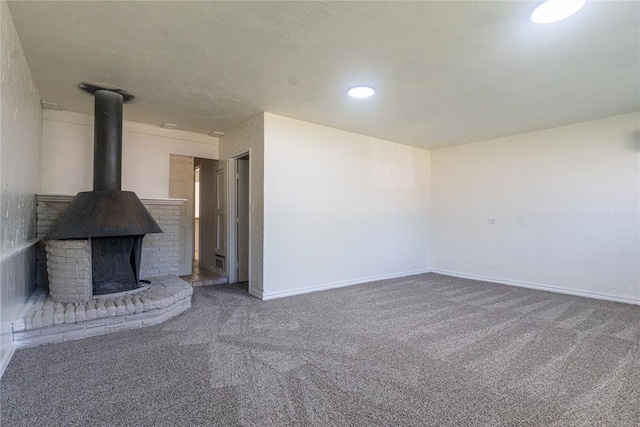 1524 Hampton Dr, Del City, OK 73115 - unfurnished living room featuring carpet floors and baseboards