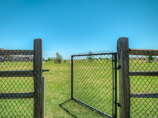 16112 Buffalo Dr, Oklahoma City, OK 73170 - view of gate