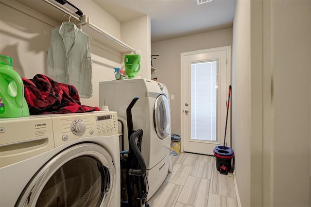 1301 Harvest Trl, Yukon, OK 73099 - laundry area with washer and clothes dryer