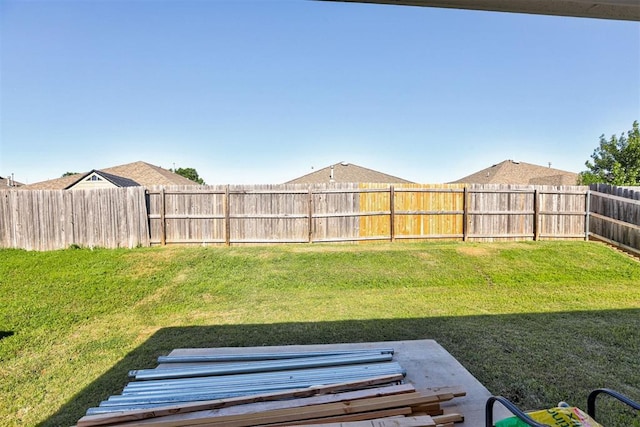 1301 Harvest Trl, Yukon, OK 73099 - view of yard