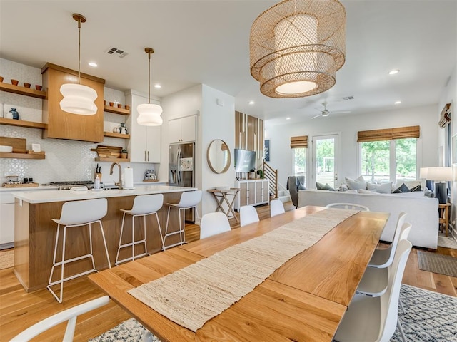 80 Pistache Ln, Carlton Landing, OK 74432 - dining space featuring ceiling fan, light wood-style floors, and recessed lighting
