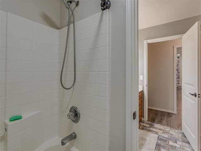 846 County St Unit 2910, Tuttle, OK 73089 - bathroom with bathing tub / shower combination and vanity