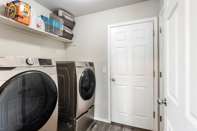 5318 Kye Dr, Tuttle, OK 73089 - washroom with washing machine and clothes dryer, dark wood-style floors, and baseboards