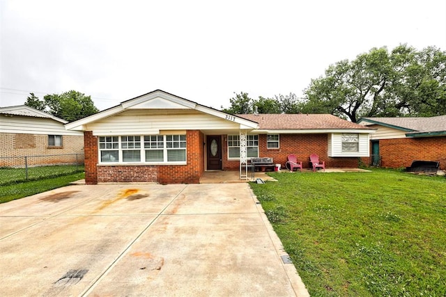 3117 Lazy Ln, Del City, OK 73115 - ranch-style home with brick siding