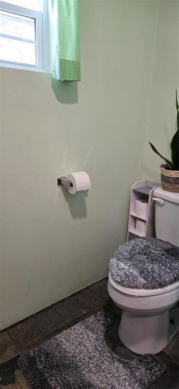 36797 N 56th Hwy, Okemah, OK 74859 - bathroom with toilet
