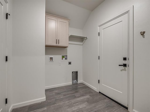 2257 Preserve Edge Dr, Edmond, OK 73034 - laundry room featuring hookup for a washing machine, electric dryer hookup, dark wood-style floors, and baseboards