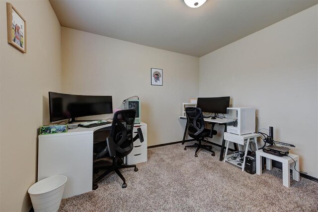 2345 NW 191st Ct, Edmond, OK 73012 - home office with carpet