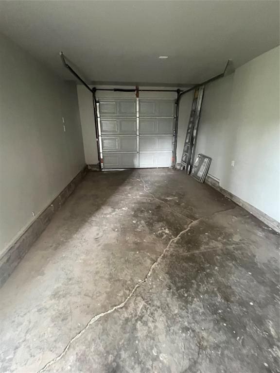 414 N 1st St, Tecumseh, OK 74873 - view of garage