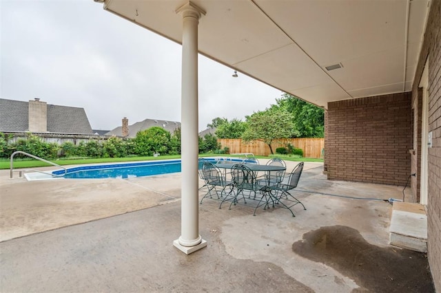 8 Brentwood Pl, Shawnee, OK 74804 - view of swimming pool featuring a patio area