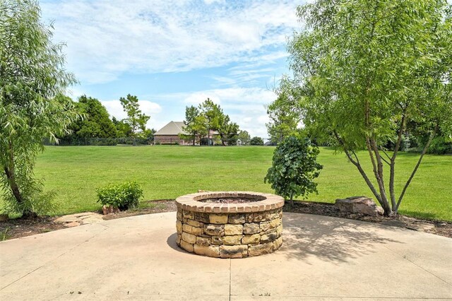 22090 White Pine Cir, Edmond, OK 73012 - photo 17