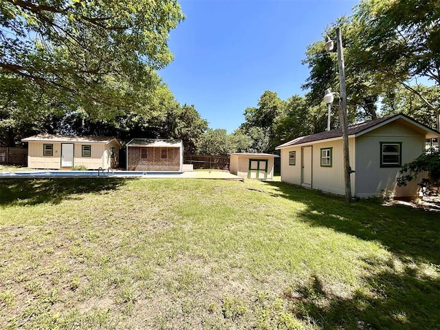 1312 N Carol Ln, Oklahoma City, OK 73127 - view of yard featuring view of wooded area