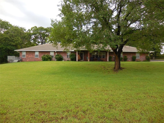 1889 Cobblestone Rd, Sulphur, OK 73086 - ranch-style home featuring brick siding and a front lawn