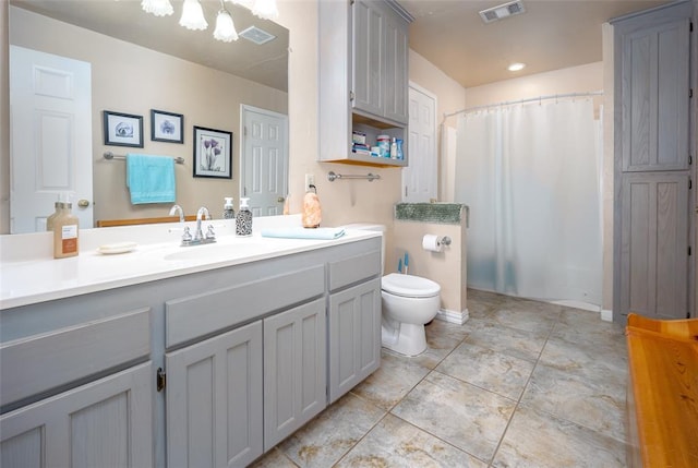 1889 Cobblestone Rd, Sulphur, OK 73086 - full bathroom featuring vanity, toilet, and a shower with shower curtain
