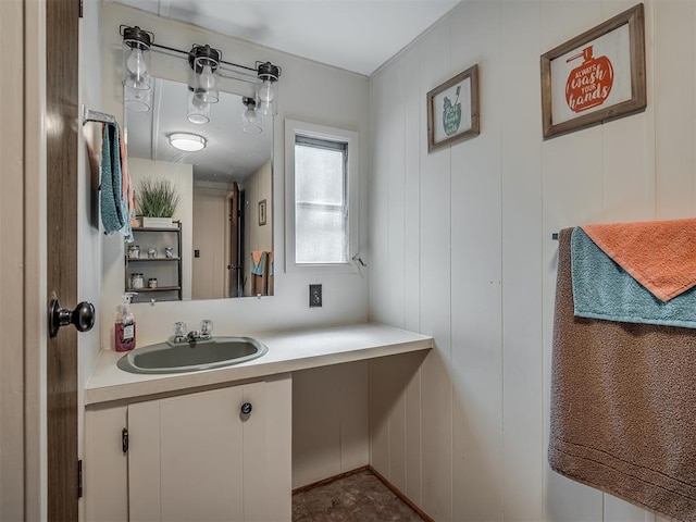 332 Royal Ln, Canadian, OK 74425 - bathroom with vanity