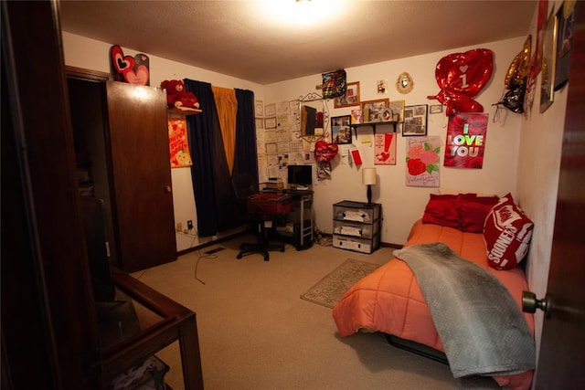 11332 Cimarron Dr, Oklahoma City, OK 73162 - view of carpeted bedroom
