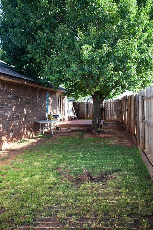 11332 Cimarron Dr, Oklahoma City, OK 73162 - view of yard