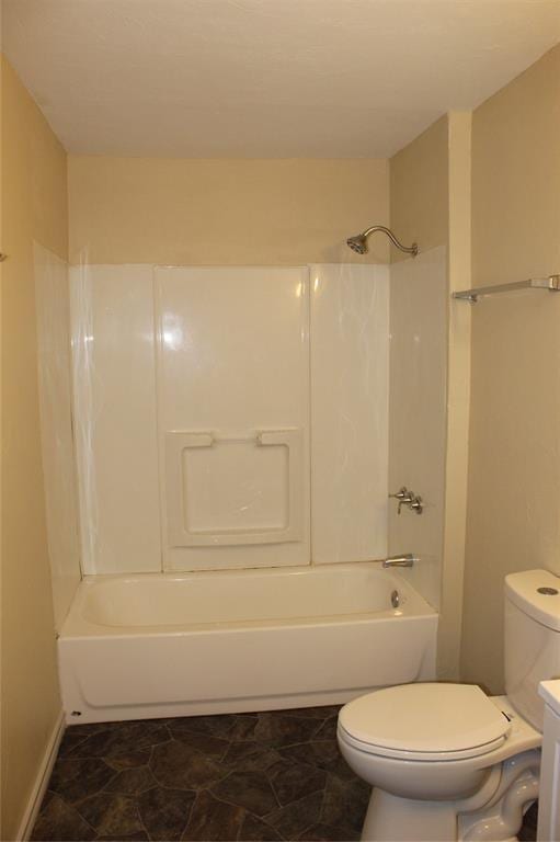 333350 Saddle Up Dr, Mcloud, OK 74851 - full bathroom featuring toilet and bathing tub / shower combination