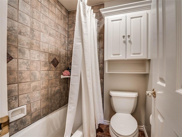 512 E Prairie Grove Rd, Guthrie, OK 73044 - full bath with shower / bathtub combination with curtain and toilet