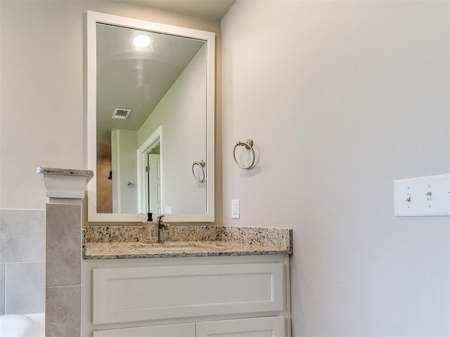 9212 NW 89th St, Yukon, OK 73099 - bathroom with vanity