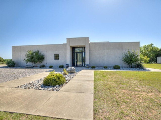 11300 N Westminster Rd, Jones, OK 73049 - modern home with a front lawn