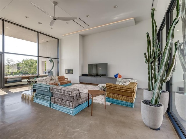 11300 N Westminster Rd, Jones, OK 73049 - common area with floor to ceiling windows