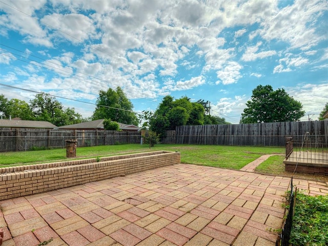 513 SW 57th St, Oklahoma City, OK 73109 - view of patio