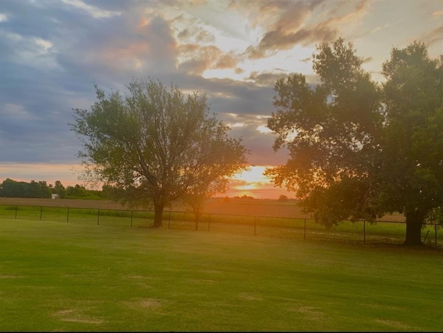710 Isaiah Ln, Tuttle, OK 73089 - view of yard with a view of countryside