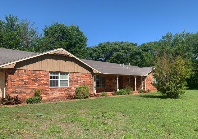 27 Independence Dr, Elk City, OK 73644 - photo 1
