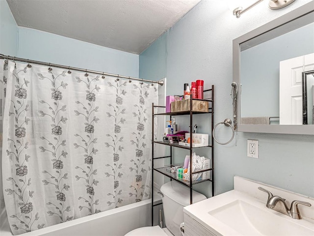 1810 Haynie Ln, Prague, OK 74864 - bathroom with toilet, shower / bath combo with shower curtain, and vanity