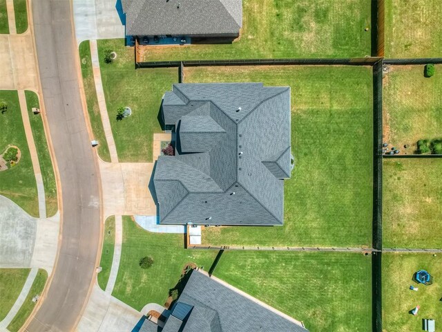3805 Bridge Wood Ln, Oklahoma City, OK 73179 - photo 45