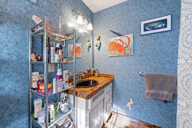 5712 NW 34th St, Oklahoma City, OK 73122 - bathroom featuring vanity