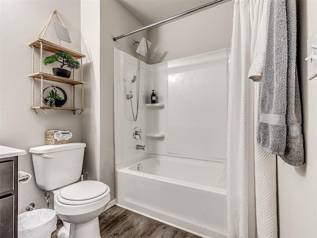 11621 Jude Way, Yukon, OK 73099 - bathroom with wood finished floors, shower / tub combo with curtain, toilet, and vanity