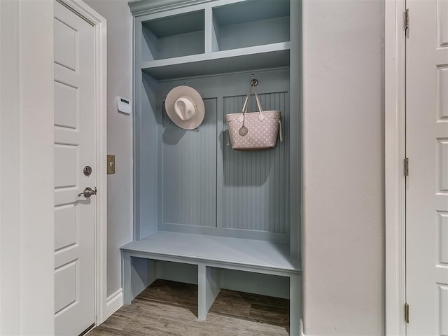 12801 Red Spruce Cir, Oklahoma City, OK 73142 - mudroom with wood finished floors