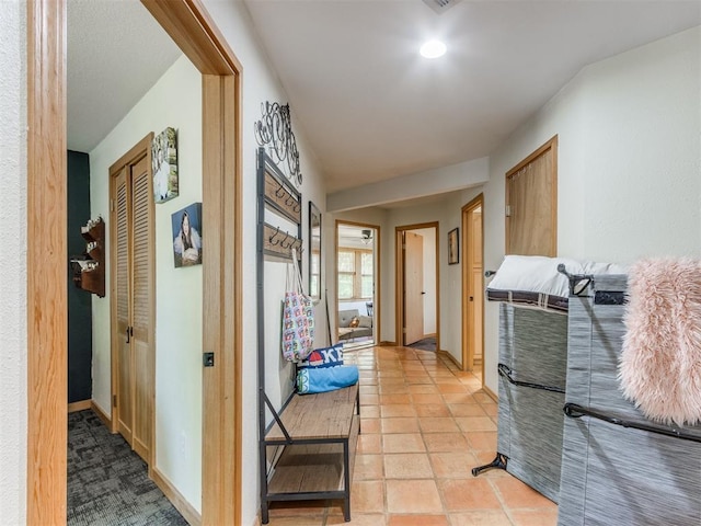 43 W Shore Dr, Arcadia, OK 73007 - corridor with baseboards