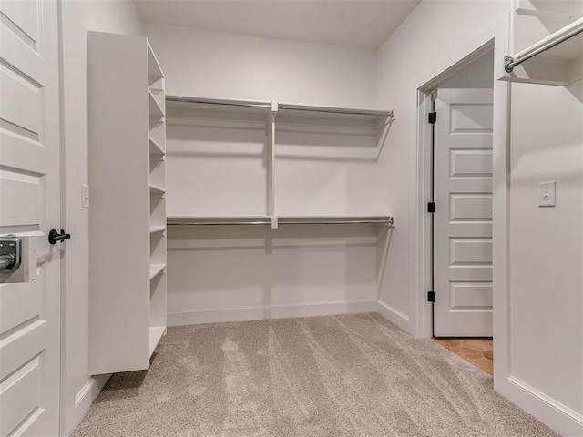 9316 NW 84th St, Yukon, OK 73099 - spacious closet with carpet flooring