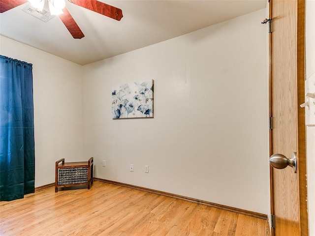 409 NW Jefferson Ave, Piedmont, OK 73078 - unfurnished room with a ceiling fan, light wood finished floors, and baseboards