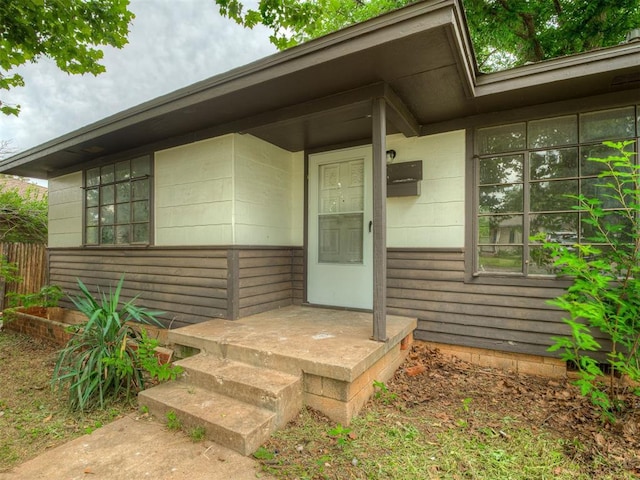 4109 N Sterling Ave, Oklahoma City, OK 73122 - view of exterior entry
