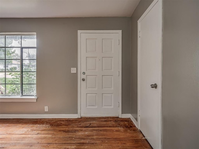 4109 N Sterling Ave, Oklahoma City, OK 73122 - entryway featuring wood finished floors and baseboards