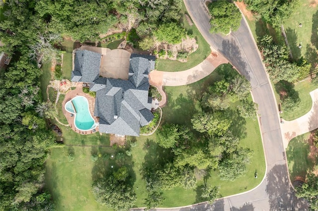 8025 Redbud Canyon Trl, Edmond, OK 73034 - aerial view of property's location featuring a pool area