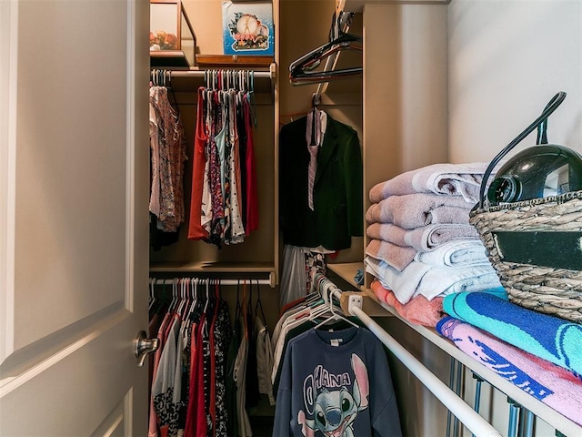 17016 Barcelona Dr, Oklahoma City, OK 73170 - view of spacious closet