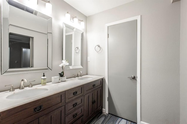 9800 Hummingbird Ln, Oklahoma City, OK 73162 - bathroom with double vanity
