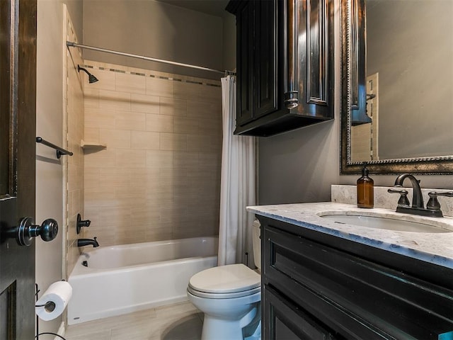 4216 SE 86th Pl, Oklahoma City, OK 73135 - full bathroom featuring vanity, shower / tub combo, and toilet