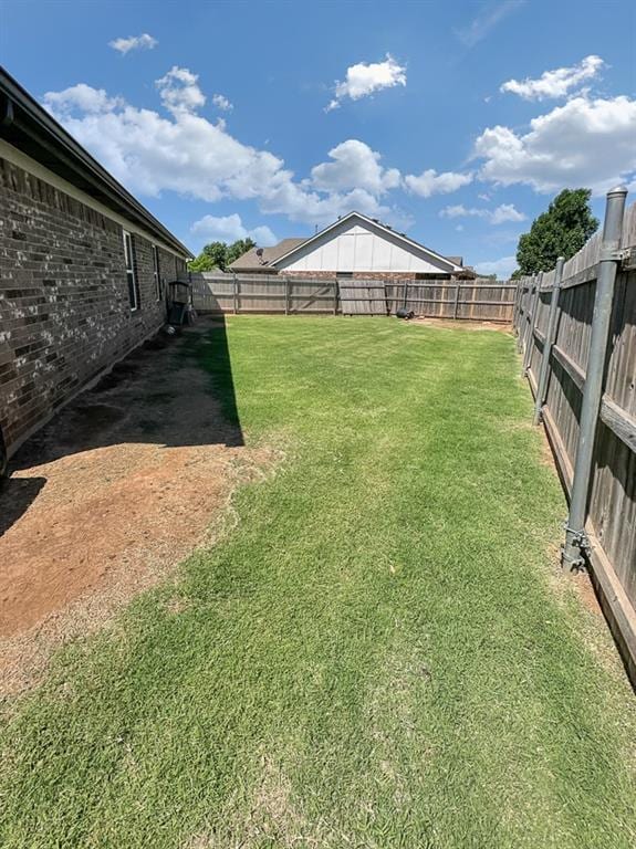 3105 SW 104th Ter, Oklahoma City, OK 73159 - view of yard
